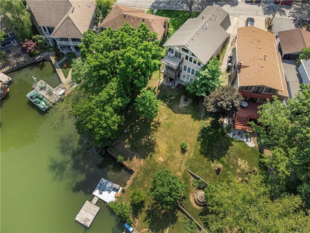 14 Emerald Shore Drive — photo 41