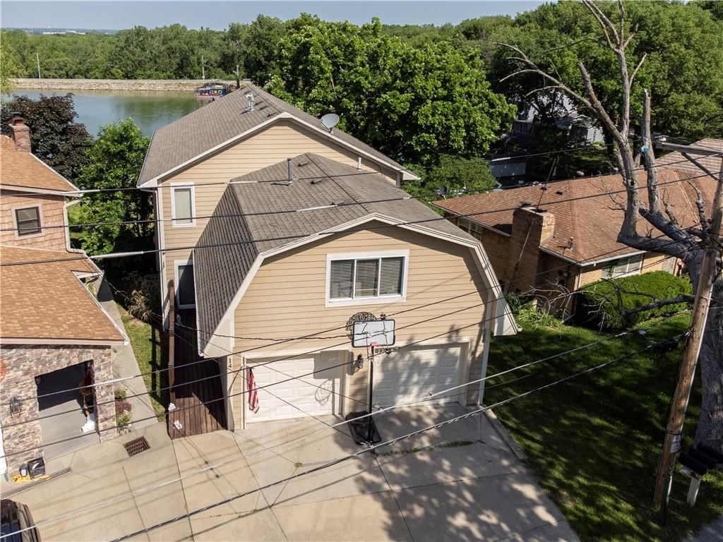 14 Emerald Shore Drive — photo 48