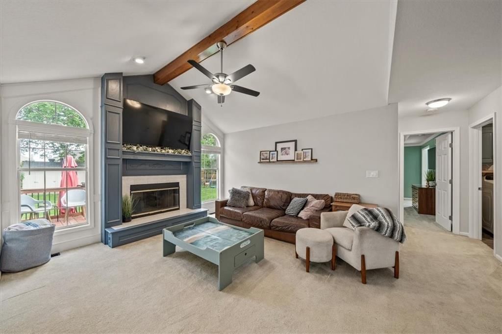 2108 Sunset Circle — photo 4