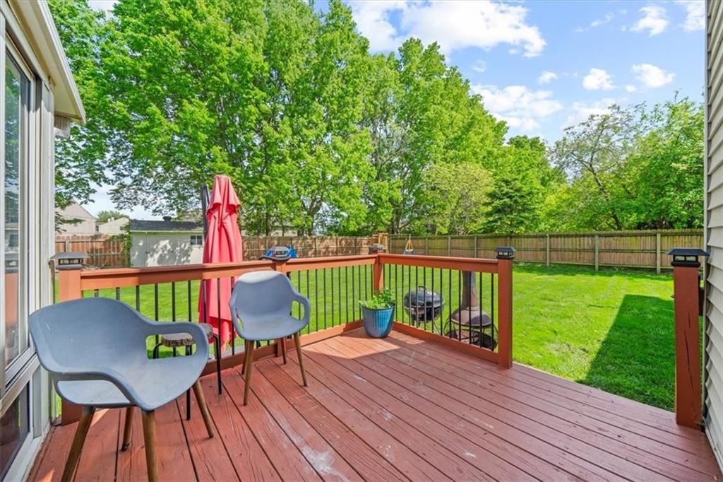 2108 Sunset Circle — photo 27
