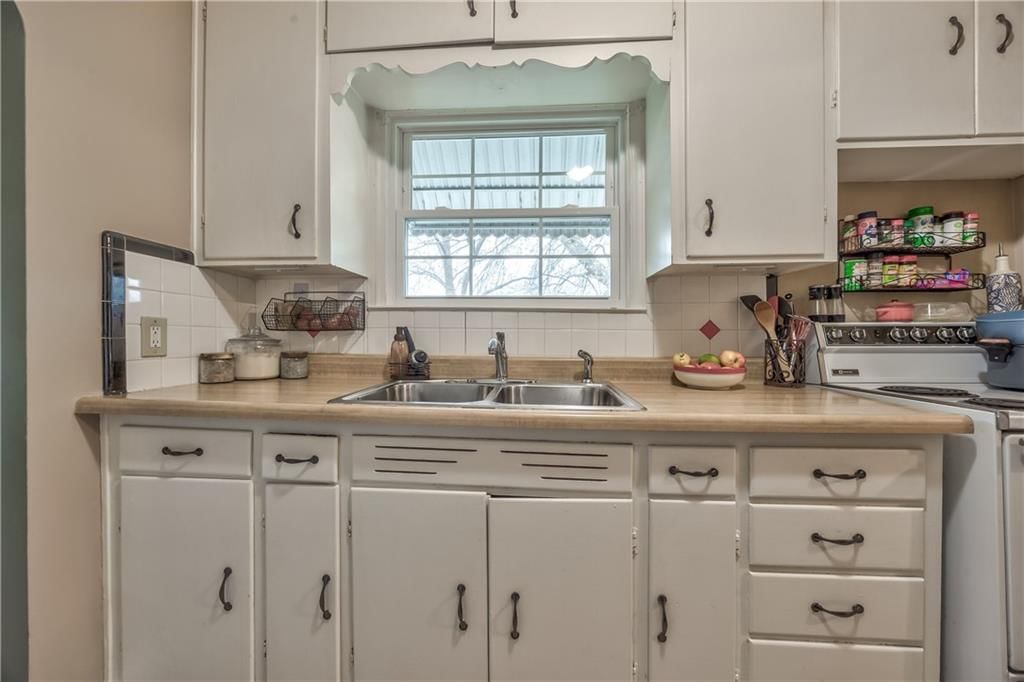 6810 Hawthorne Avenue — photo 15