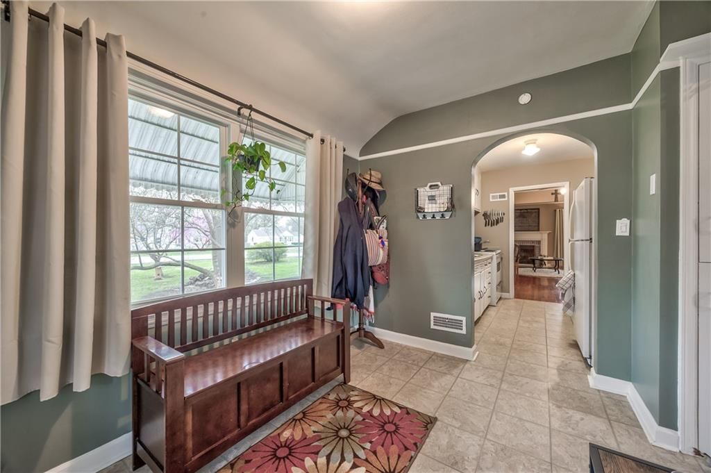 6810 Hawthorne Avenue — photo 17