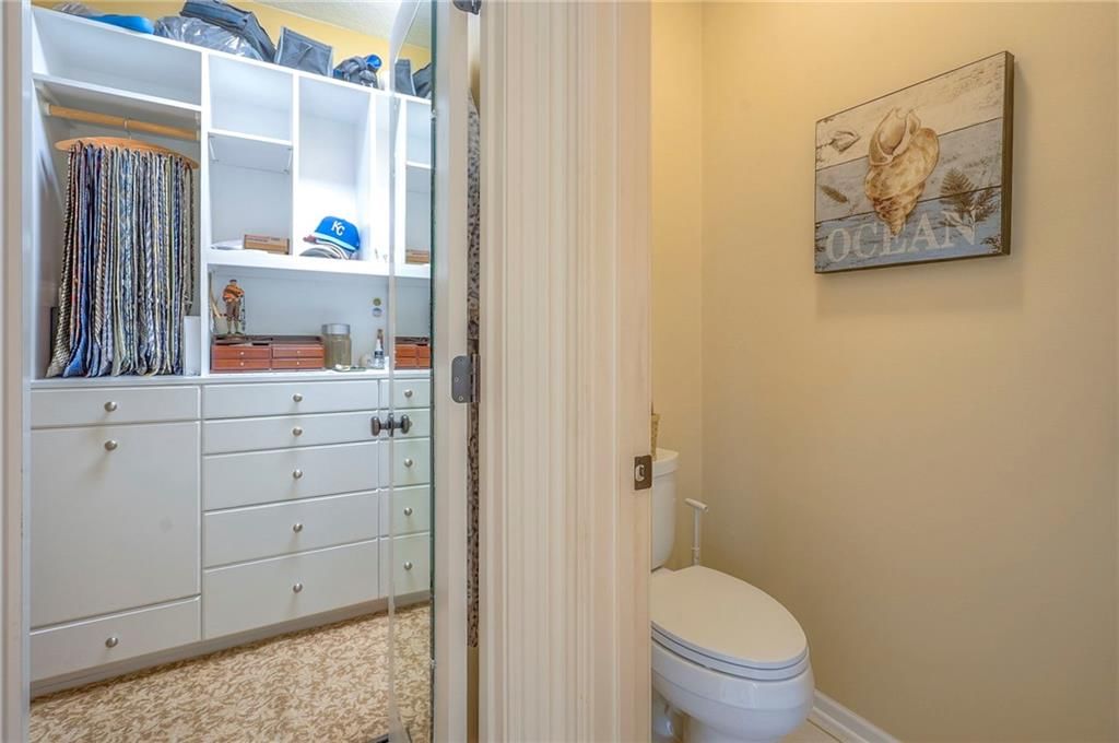 2945 W 143rd Terrace — photo 30