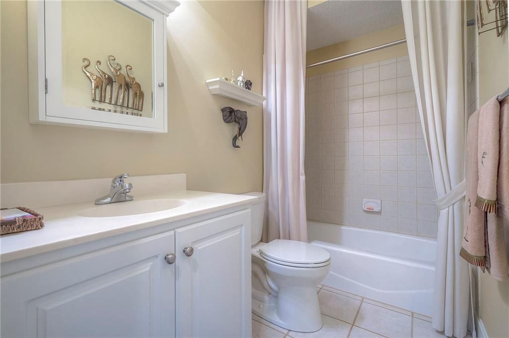 2945 W 143rd Terrace — photo 33