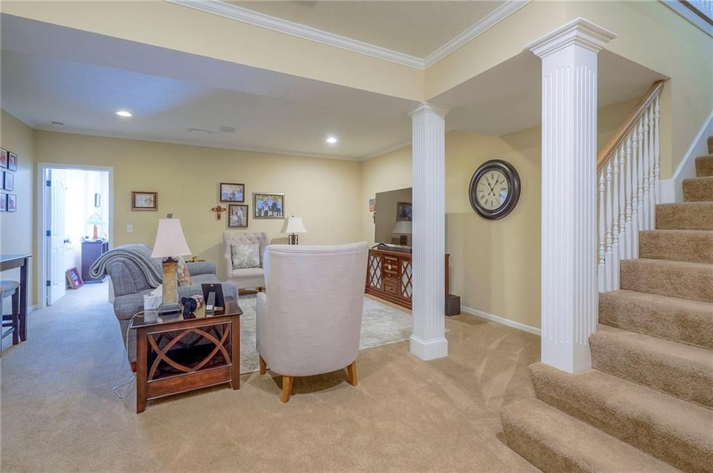 2945 W 143rd Terrace — photo 34