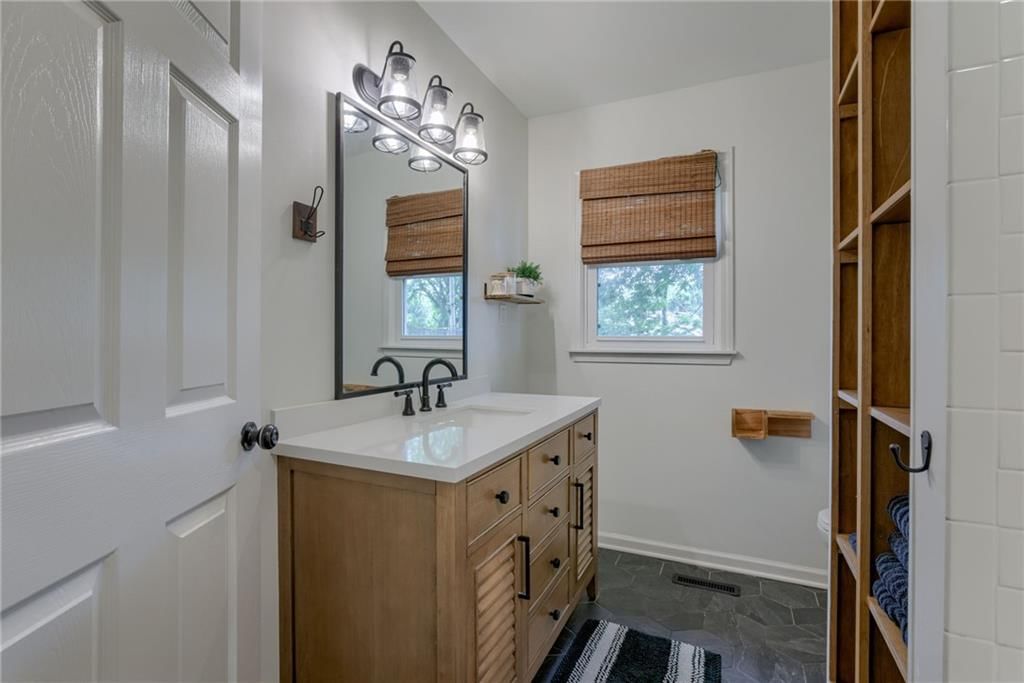 10009 W 88th Terrace — photo 11