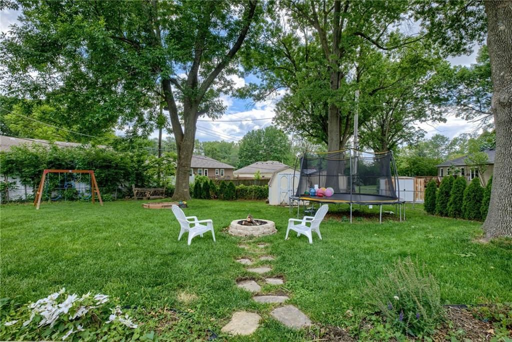 10009 W 88th Terrace — photo 25
