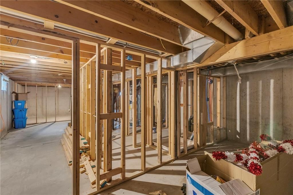 703 Oakwood Street — photo 30