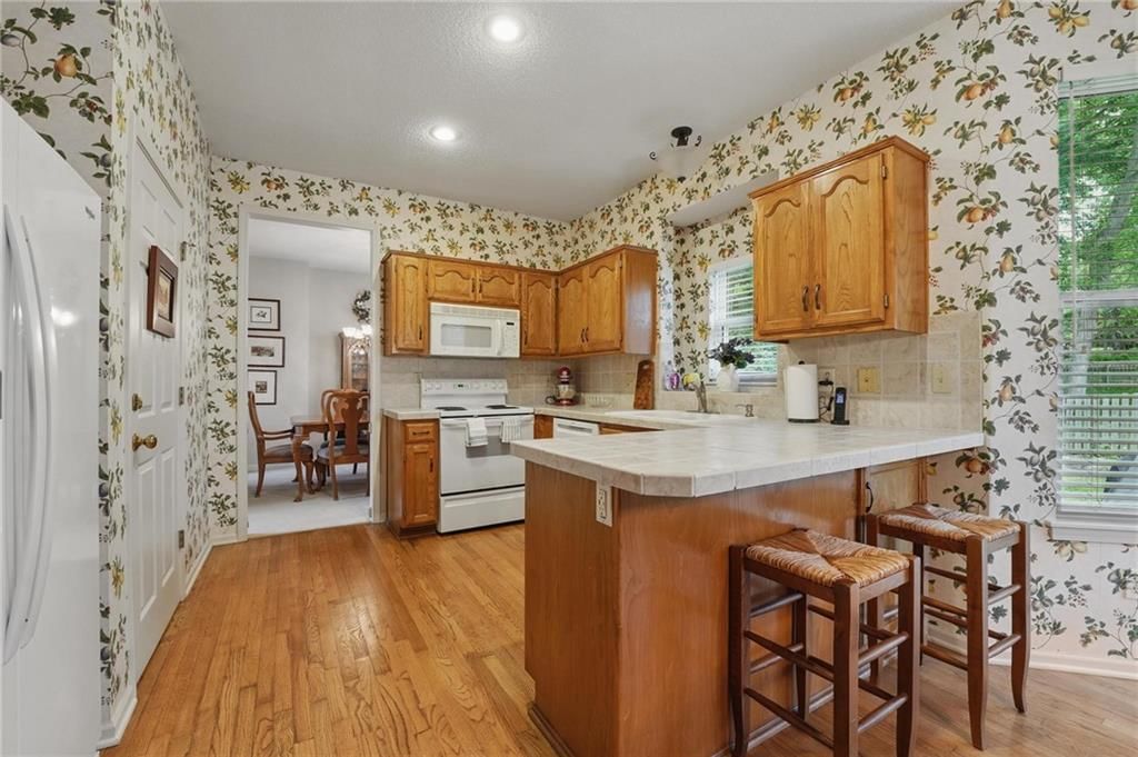 607 E 122nd Street — photo 14