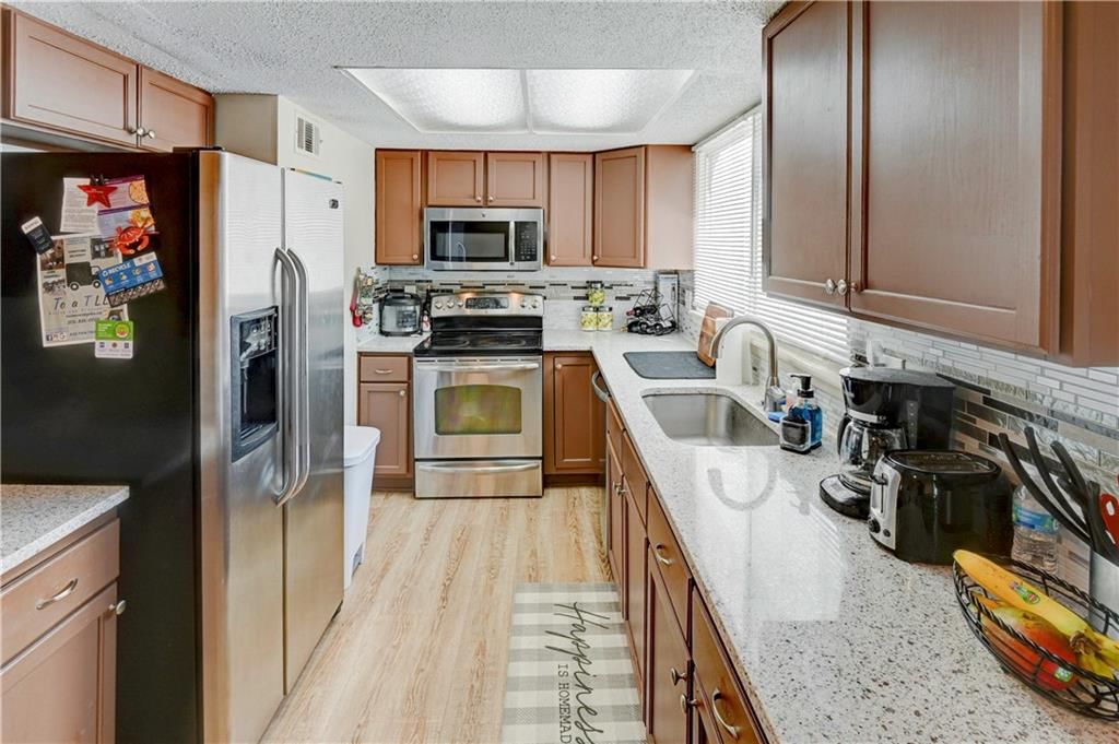 10929 McKinley Drive — photo 12