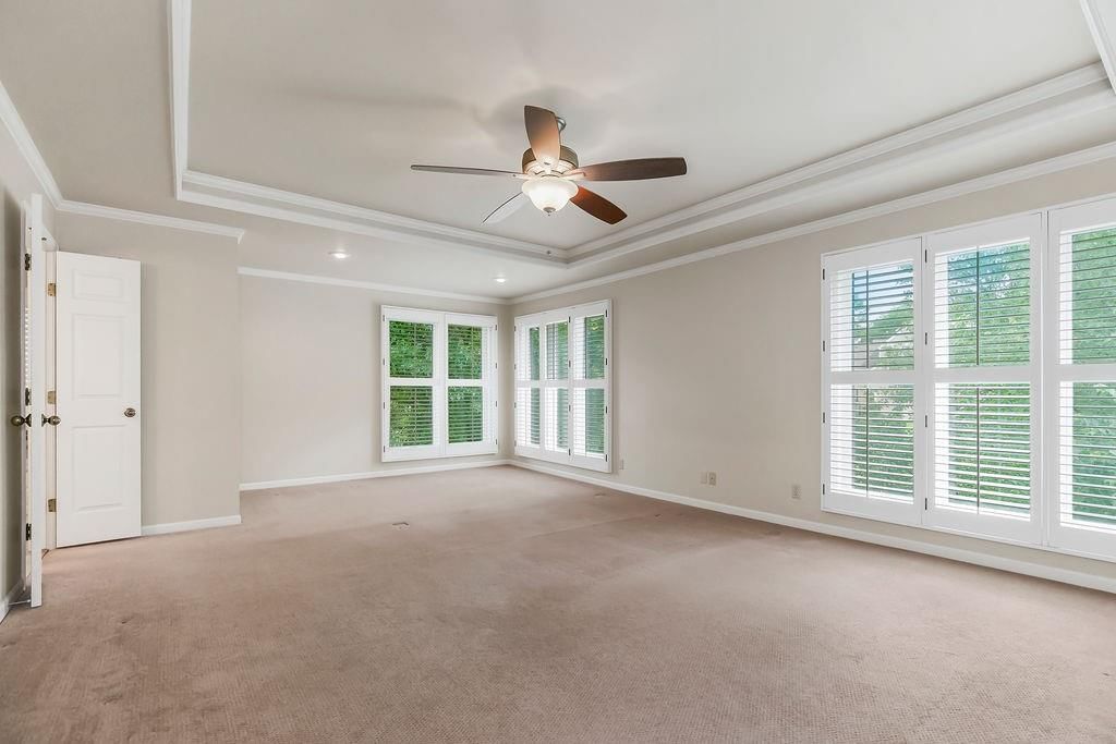 12912 Woodson Street — photo 22