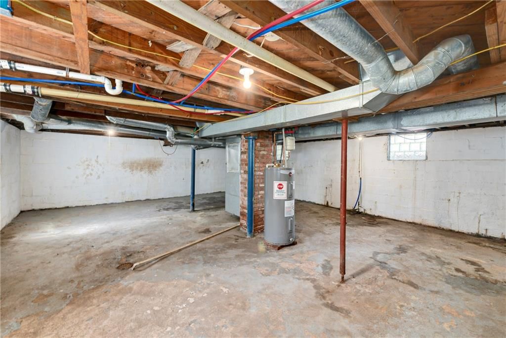 2431 Vermont Avenue — photo 19