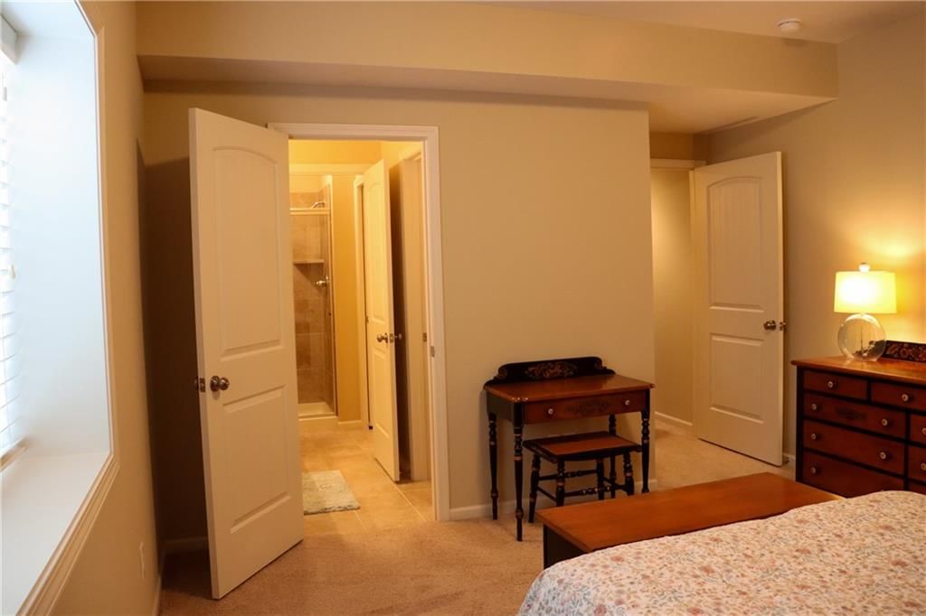 19703 W 100th Terrace — photo 13
