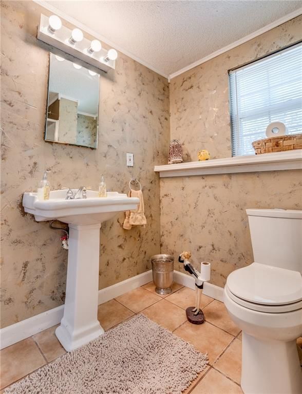 1104 N 2nd Street East Street — photo 52