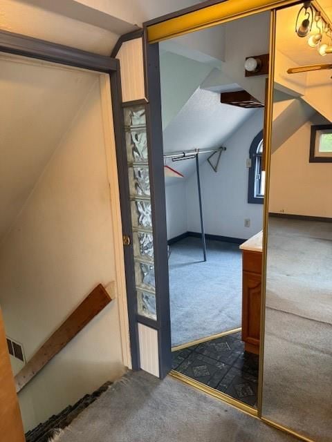 4635 Genessee Street — photo 13