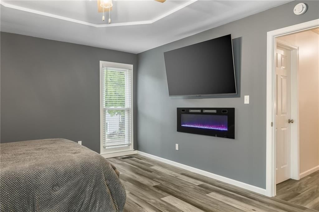 11522 Parkhill Street — photo 16