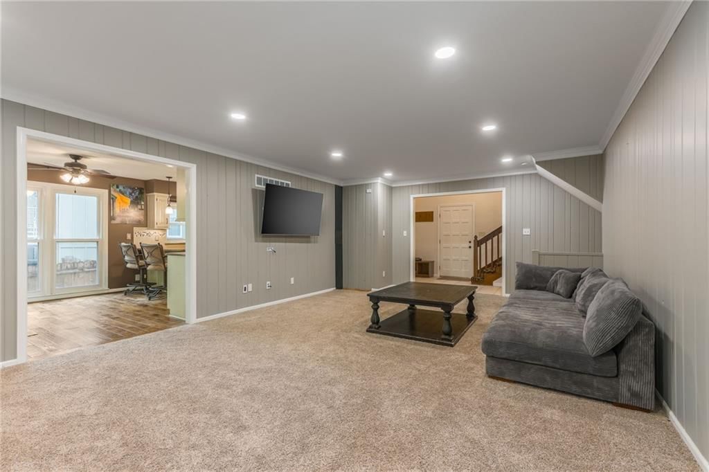 11522 Parkhill Street — photo 19