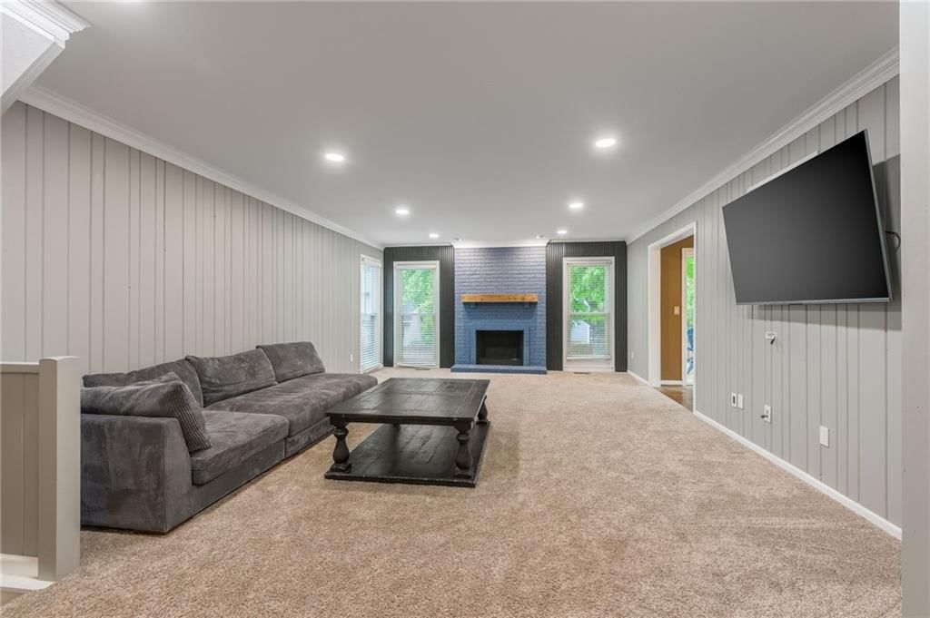 11522 Parkhill Street — photo 20