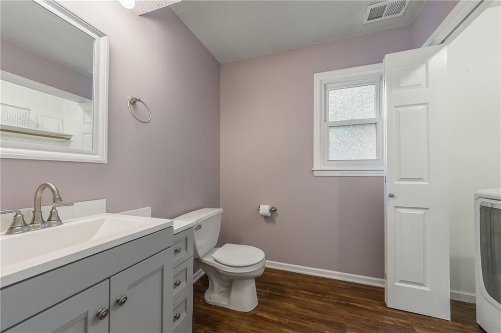 11522 Parkhill Street — photo 25