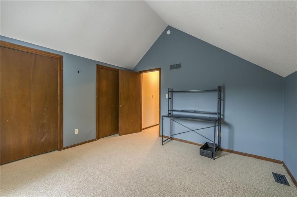 11522 Parkhill Street — photo 32