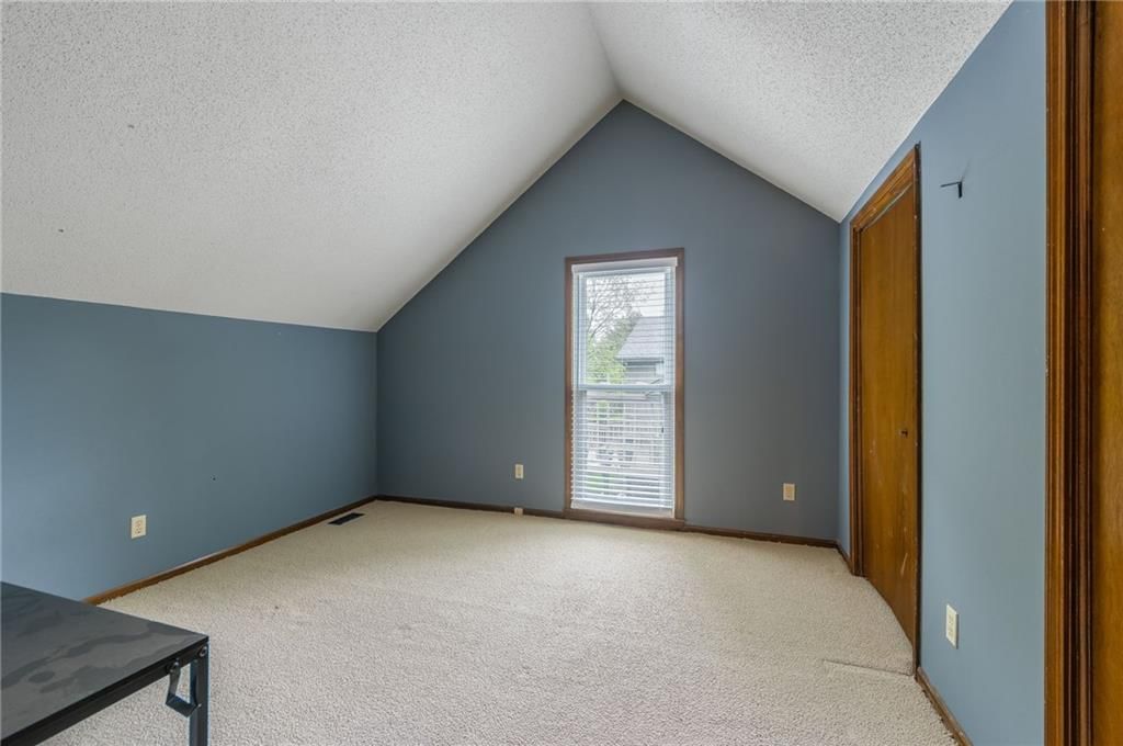 11522 Parkhill Street — photo 33