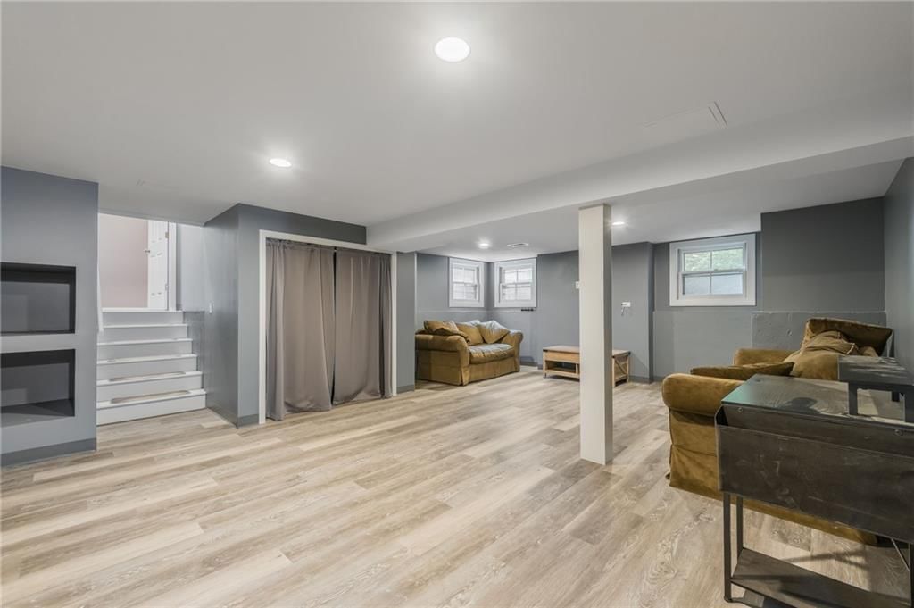 11522 Parkhill Street — photo 37