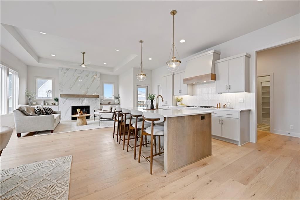 10026 Aurora Street — photo 11