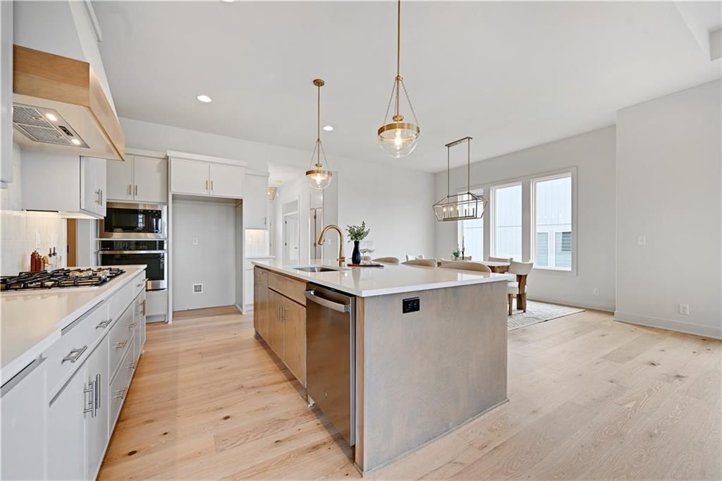 10026 Aurora Street — photo 14