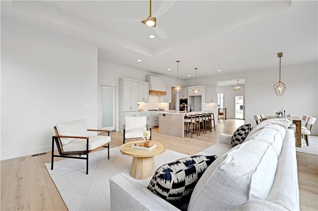 10026 Aurora Street — photo 19