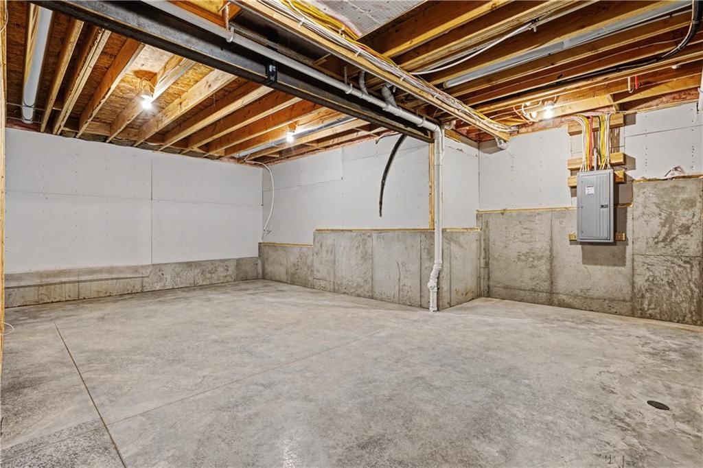 10026 Aurora Street — photo 43