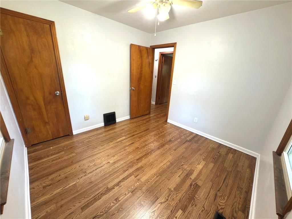 3031 S Scott Avenue — photo 13