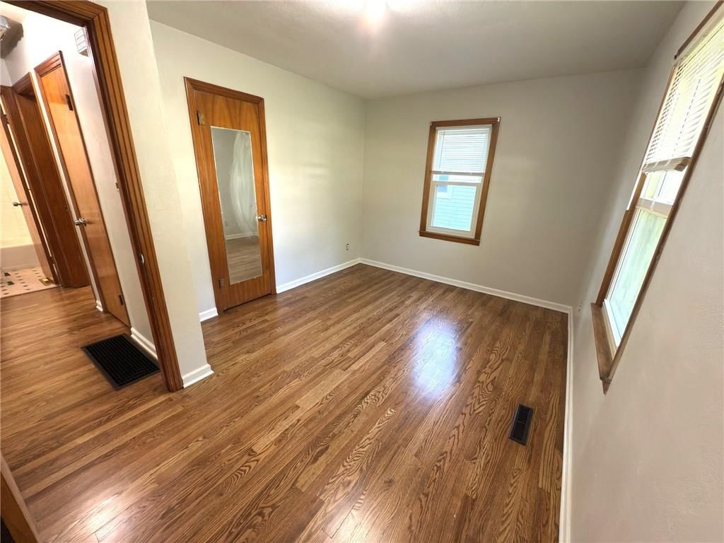 3031 S Scott Avenue — photo 14