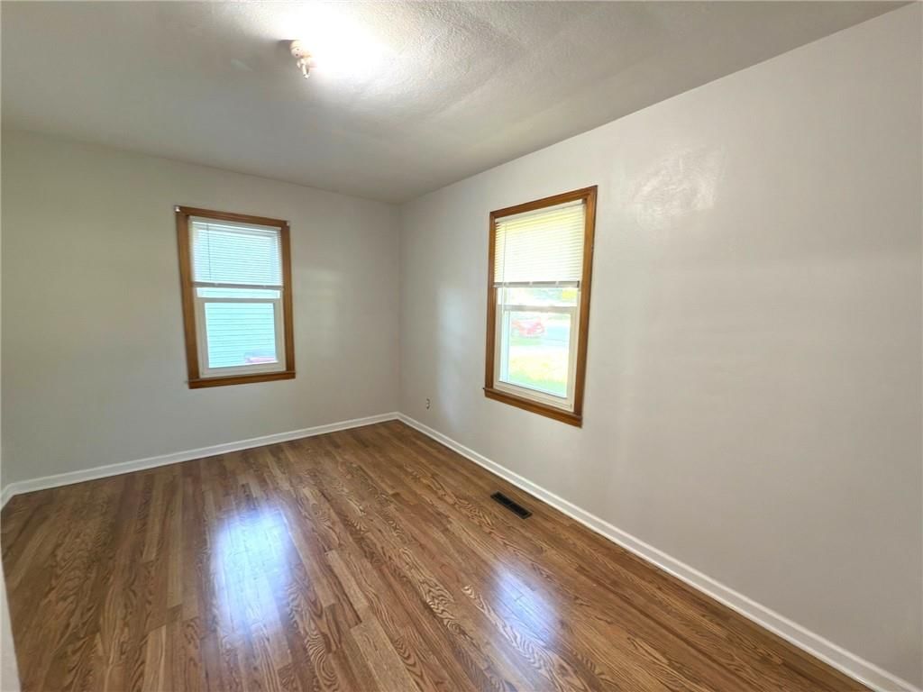 3031 S Scott Avenue — photo 15