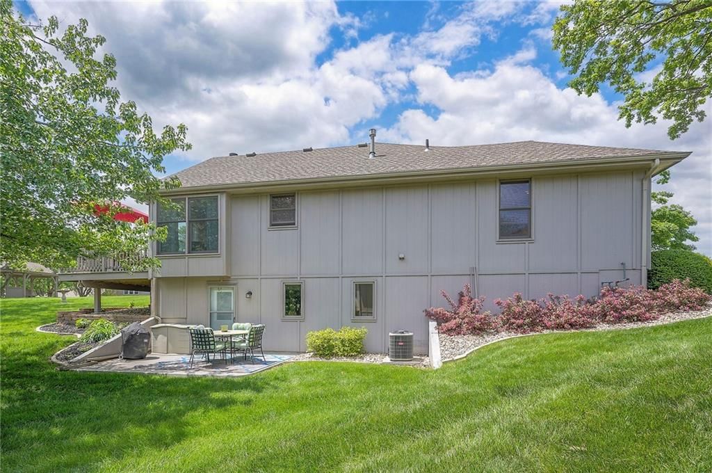 2635 NE 74TH Terrace — photo 38