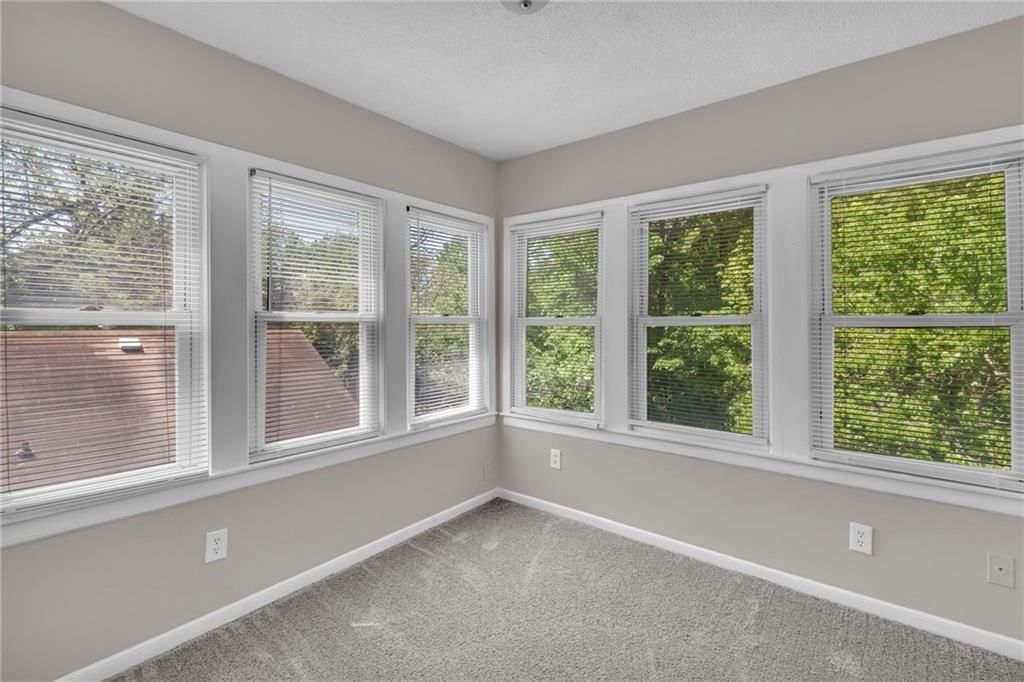 2722 Brighton Avenue — photo 18