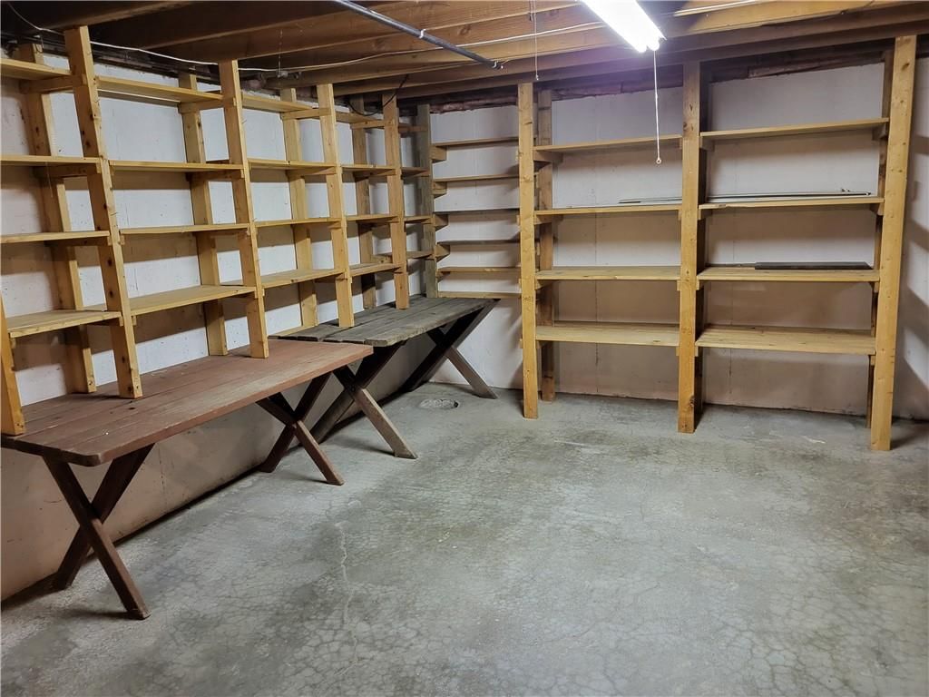 Photo 22 of 33 - 16611 E 53RD Street