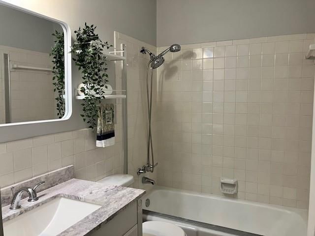 7171 NW Chapel Woods Circle — photo 24