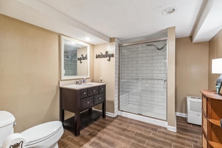 314 W 119th Terrace — photo 48