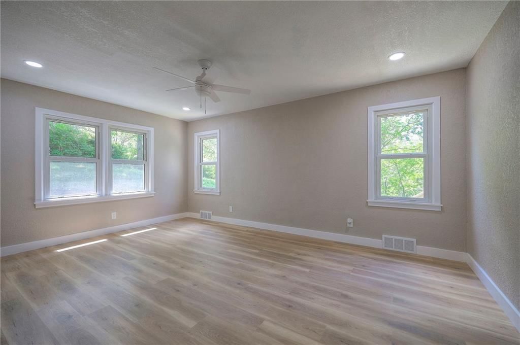 1608 N 21 ST Street — photo 16