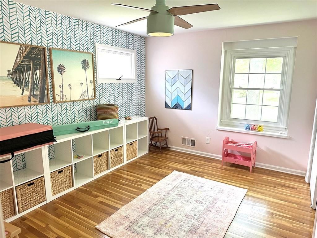 9314 Roe Avenue — photo 15