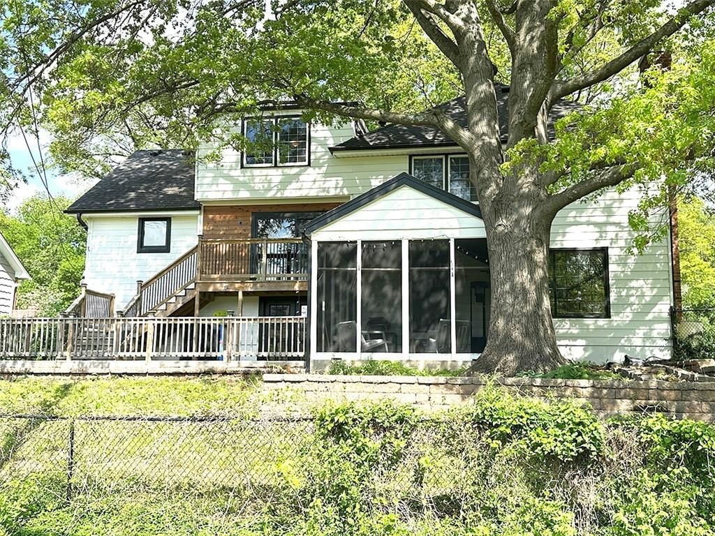 9314 Roe Avenue — photo 30