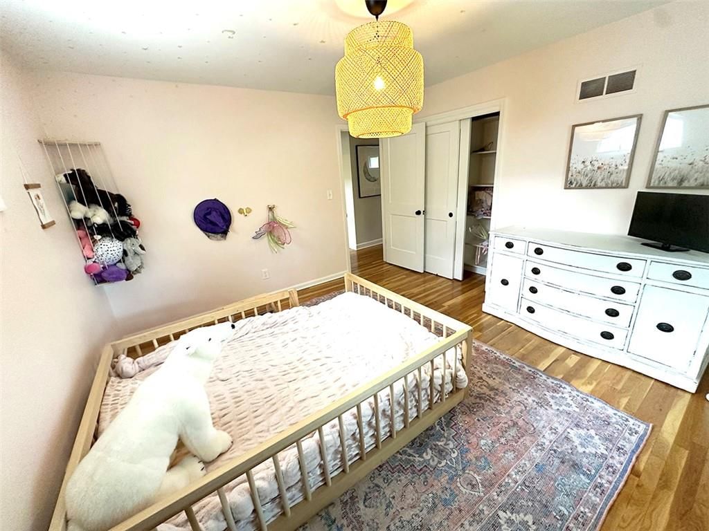 9314 Roe Avenue — photo 73