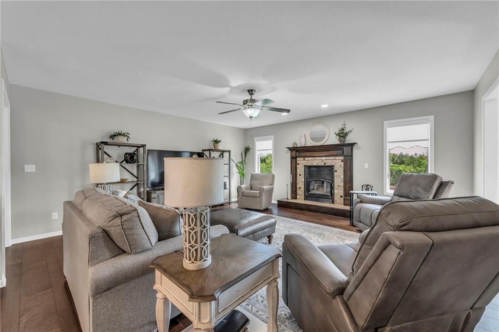 15735 N Amity Street — photo 12