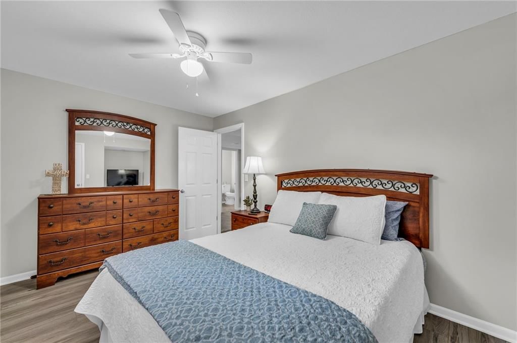 15735 N Amity Street — photo 39