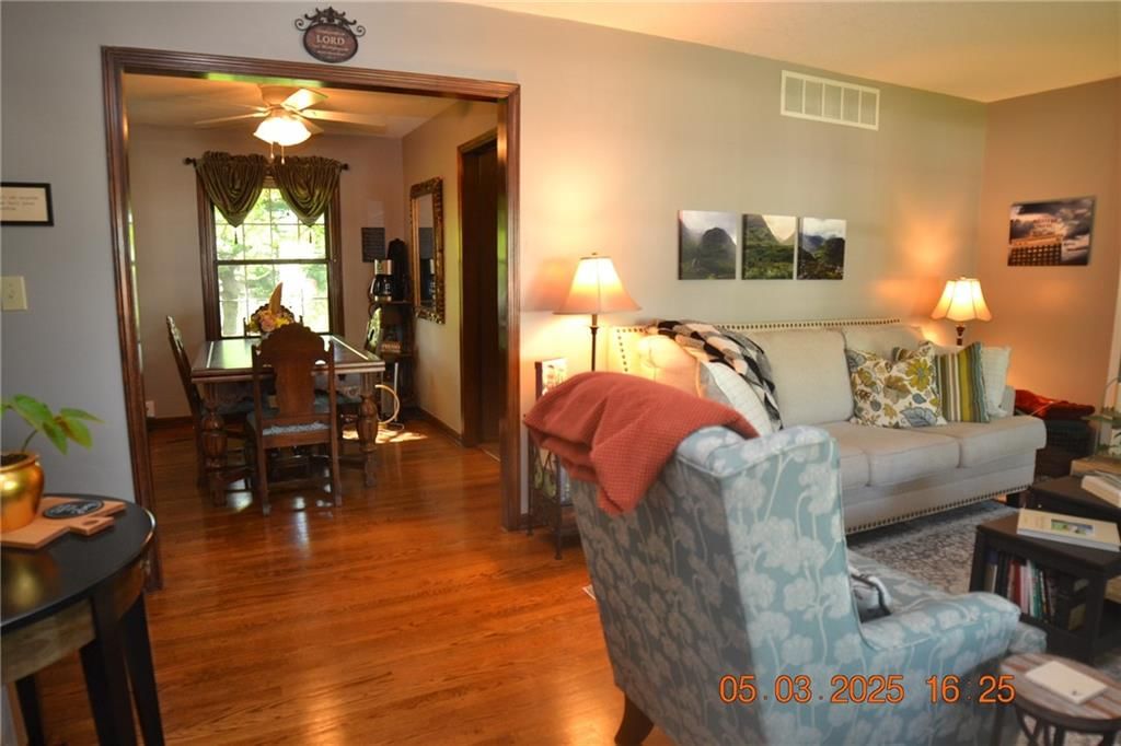 6406 N Michigan Avenue — photo 6