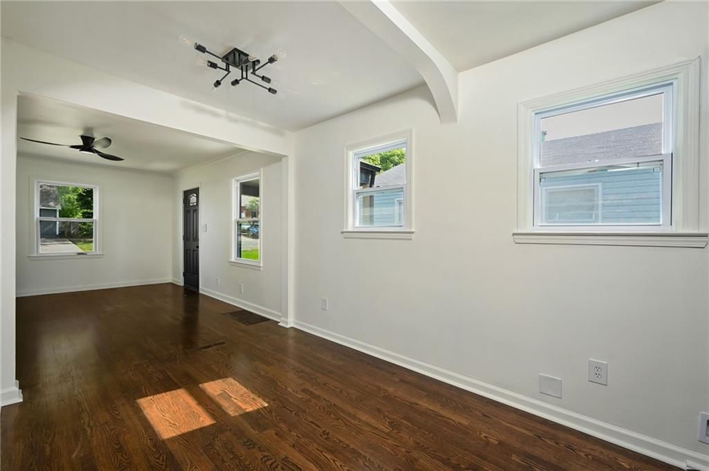 117 W 80th Terrace — photo 11