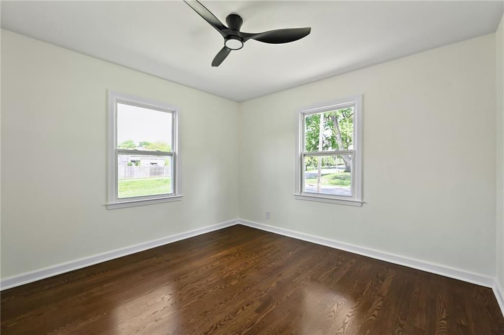 117 W 80th Terrace — photo 13