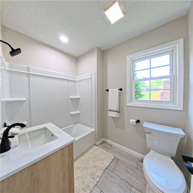 8645 Lowell Avenue — photo 17