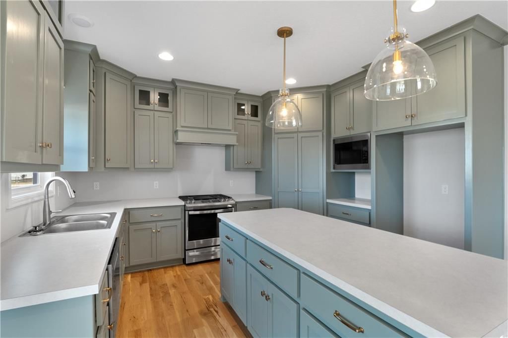 25256 W 149th Terrace — photo 4