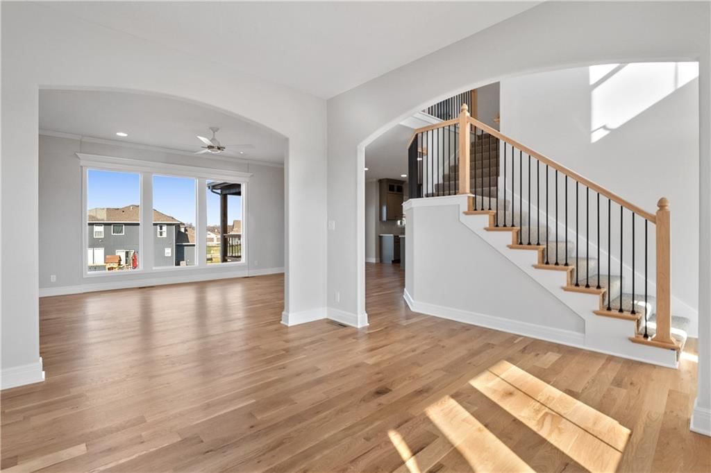25256 W 149th Terrace — photo 8